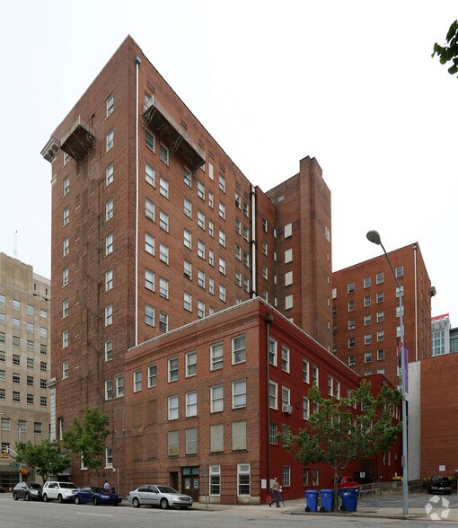 More Photos Of 400 Fayetteville St, Raleigh Apartments For Lease