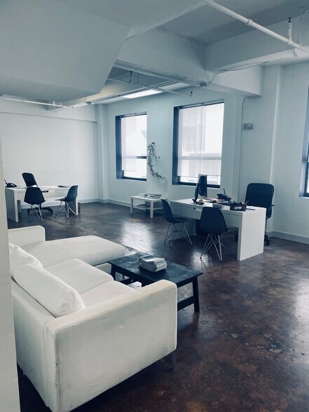 More Photos Of 168 SE 1st St, Miami Loft Creative Space For Lease