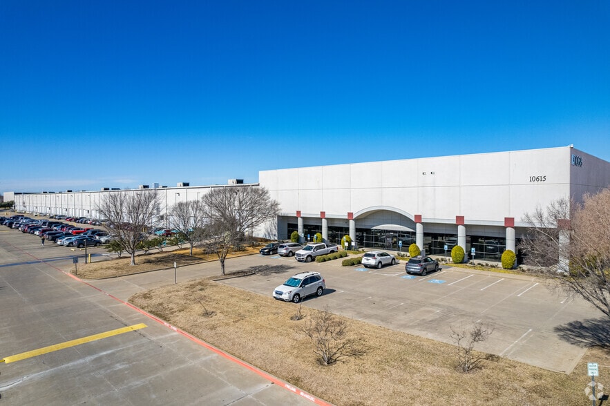 Primary Photo Of 10615 Sanden Dr, Dallas Warehouse For Lease