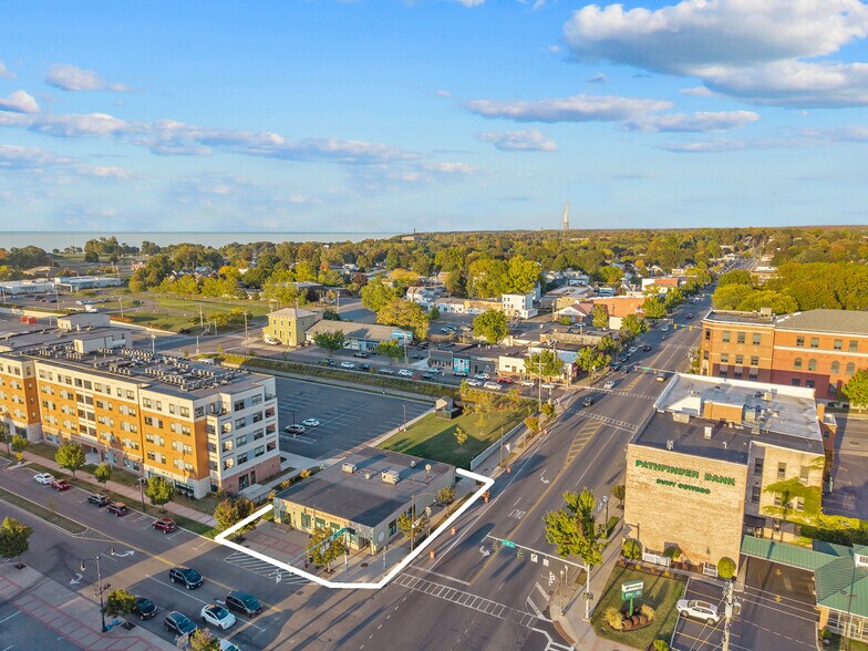 More Photos Of 91 E 1st St, Oswego Office For Sale