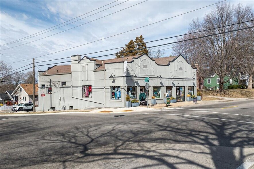 More Photos Of 2702 Ashland Ave, Saint Joseph Freestanding For Sale