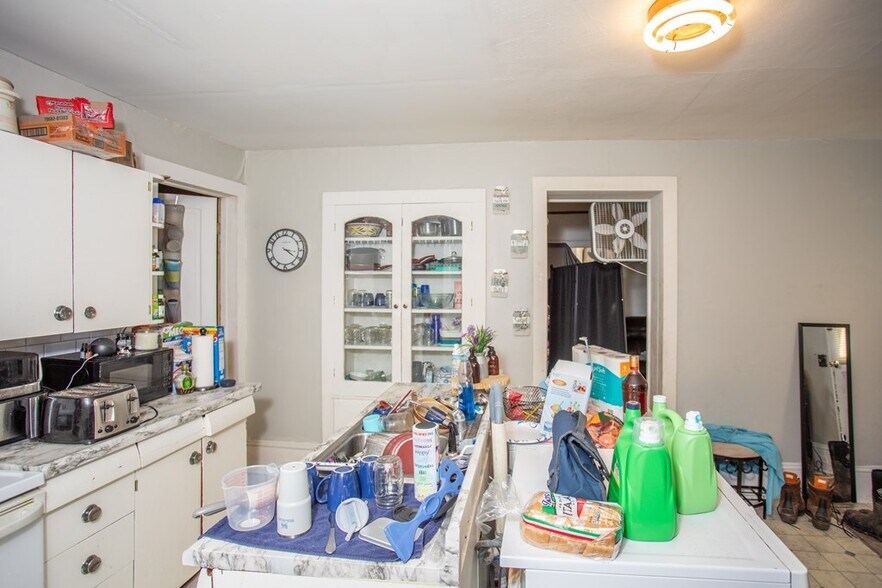 More Photos Of 15 E Hill Rd, Covington Apartments For Sale