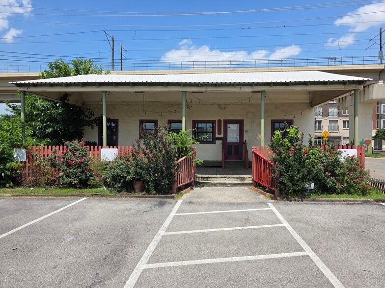 More Photos Of , Carrollton Unknown For Sale