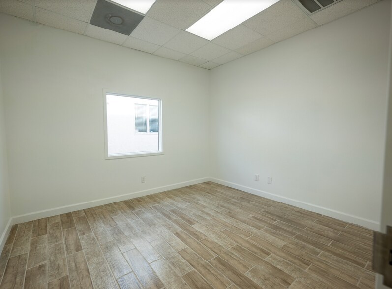 More Photos Of 1408 S Jones Blvd, Las Vegas Office Residential For Sale