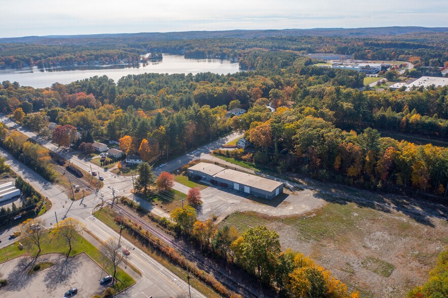 More Photos Of 429 Lake Rd, Killingly Warehouse For Sale