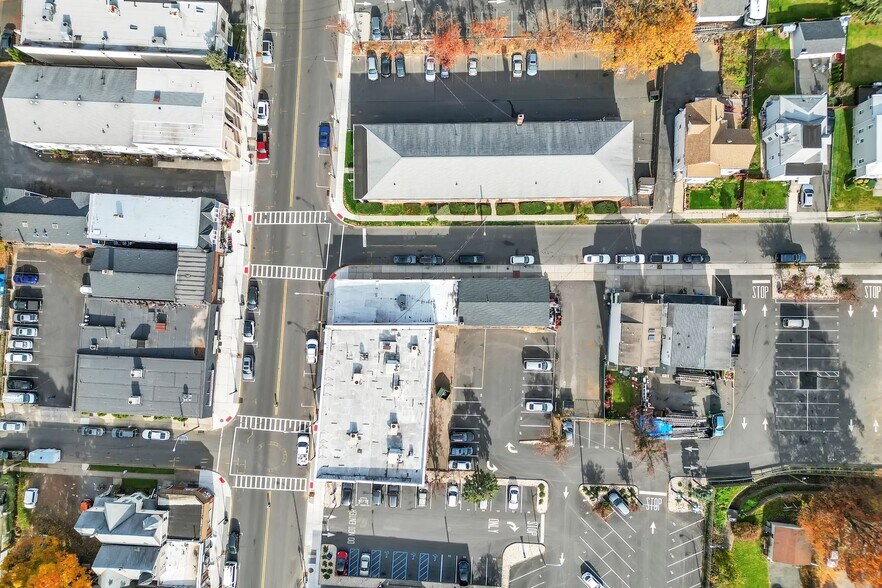 More Photos Of 147 Chestnut St, Roselle Park Storefront Retail Residential For Sale