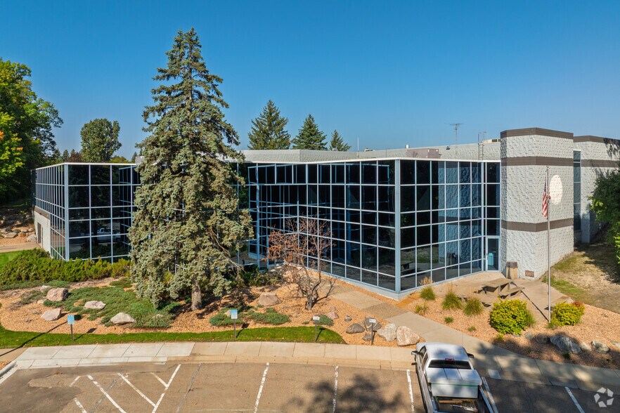 Primary Photo Of 4100 Peavey Rd, Chaska Manufacturing For Lease