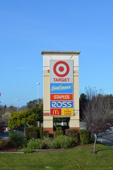 More Photos Of 1415-1465 Main St, Watsonville Unknown For Lease