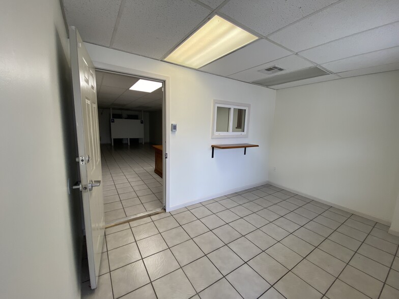 More Photos Of 44214 Stein Rd, Hammond Unknown For Lease