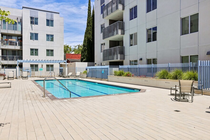 More Photos Of 46 W Julian St, San Jose Apartments For Sale