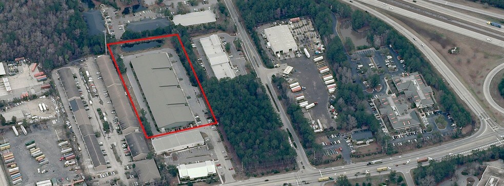 More Photos Of 547 Long Point Rd, Mount Pleasant Flex For Lease