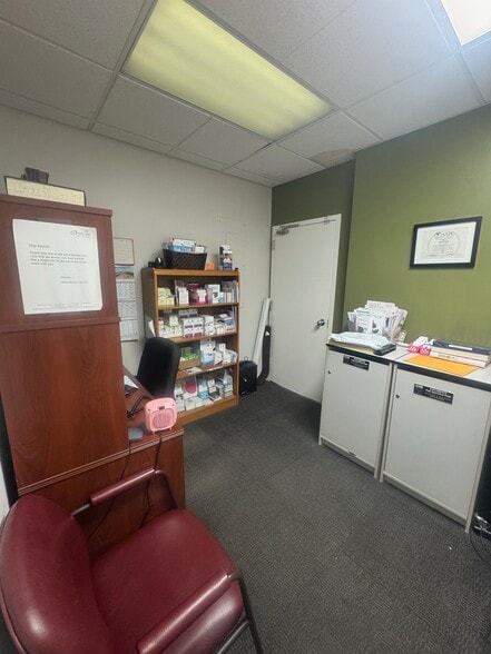 More Photos Of 359 Centre St, Nutley Office For Lease