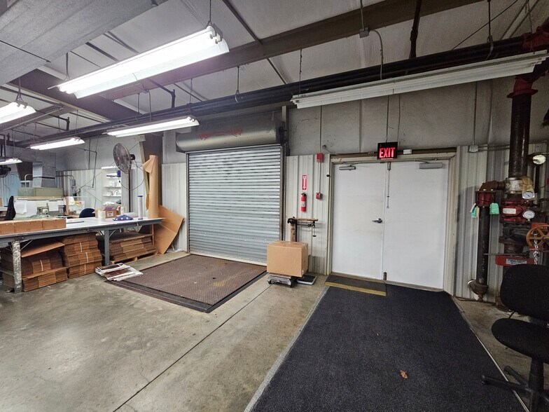 More Photos Of 205 Industrial Pike, Whitwell Manufacturing For Sale