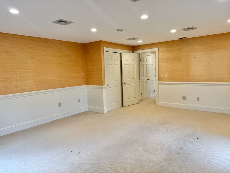 More Photos Of 1624 Sudbury Rd, Concord Office For Lease
