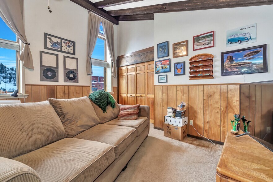More Photos Of 928 Lincoln Ave, Steamboat Springs Specialty For Sale