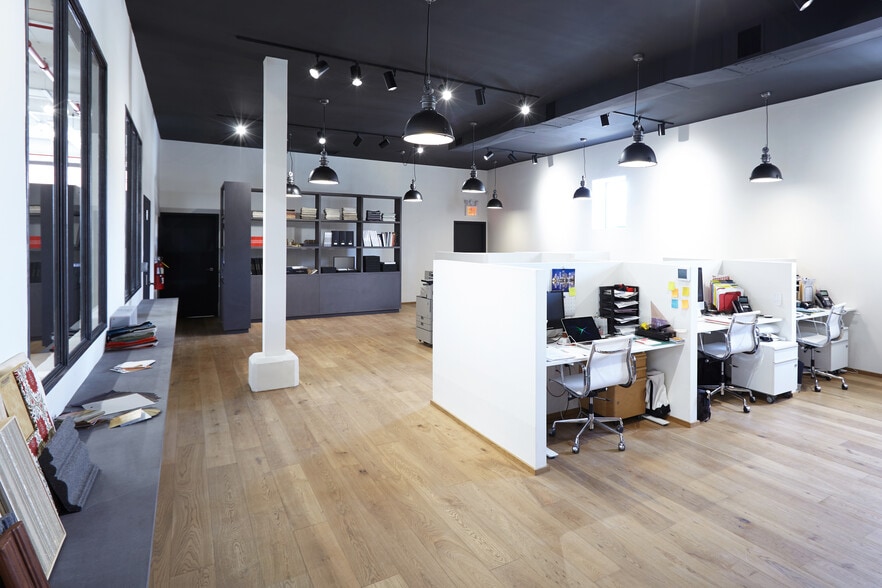 More Photos Of 4310 21st St, Long Island City Warehouse For Sale