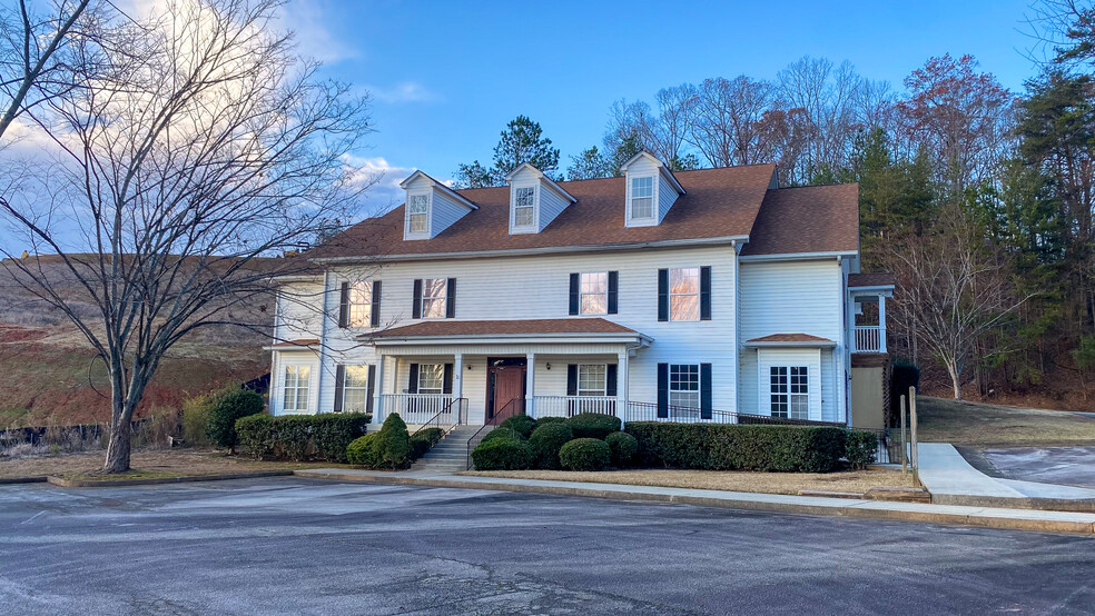 Primary Photo Of 2049 Beverly Rd, Gainesville Office For Lease