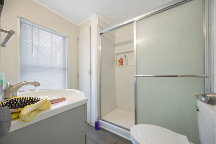 More Photos Of , Lake City Multifamily For Sale