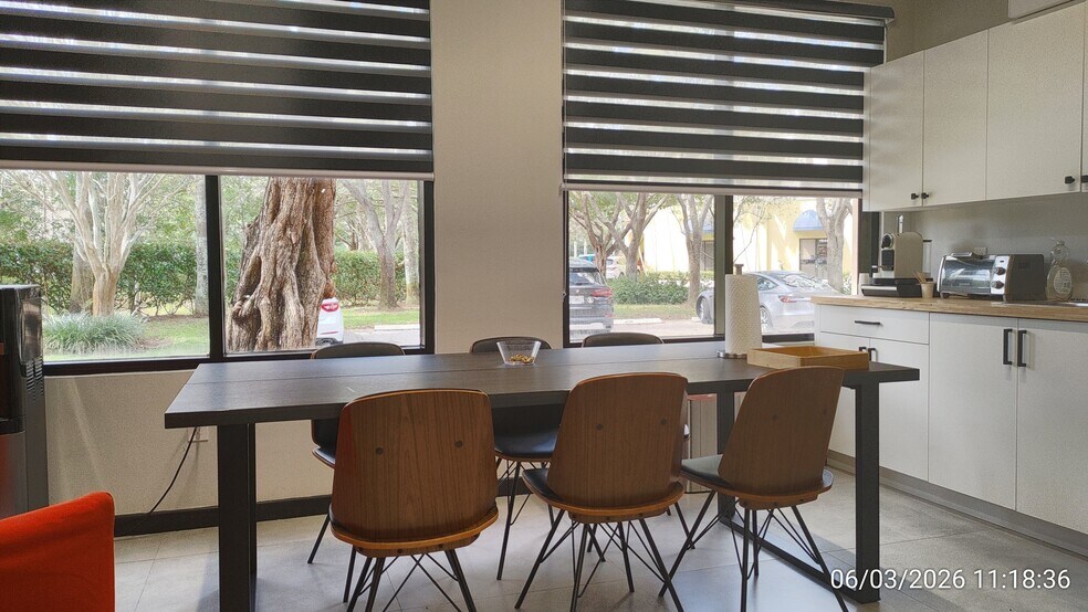 More Photos Of 1555 N Park Dr, Weston Office For Lease