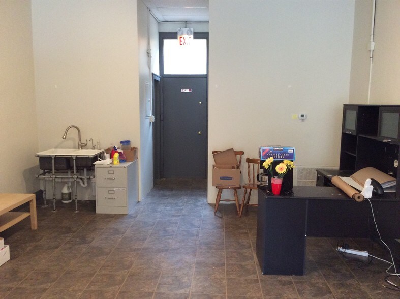 More Photos Of 904-914 Sherman Ave, Evanston Apartments For Lease