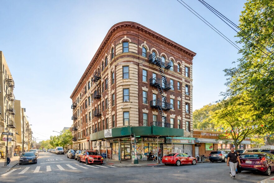 Primary Photo Of 598-600 E 183rd St, Bronx Apartments For Sale