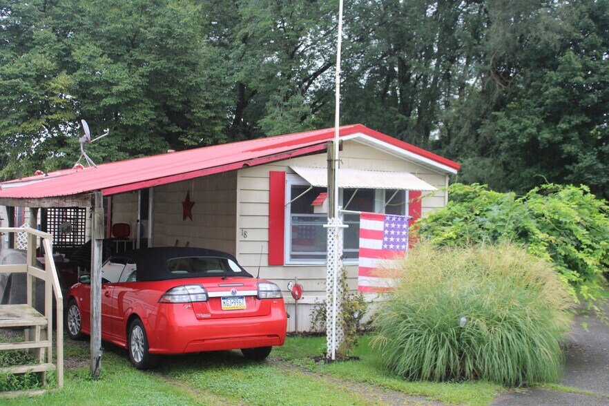 More Photos Of 320 E 13th St, Berwick Multifamily For Sale