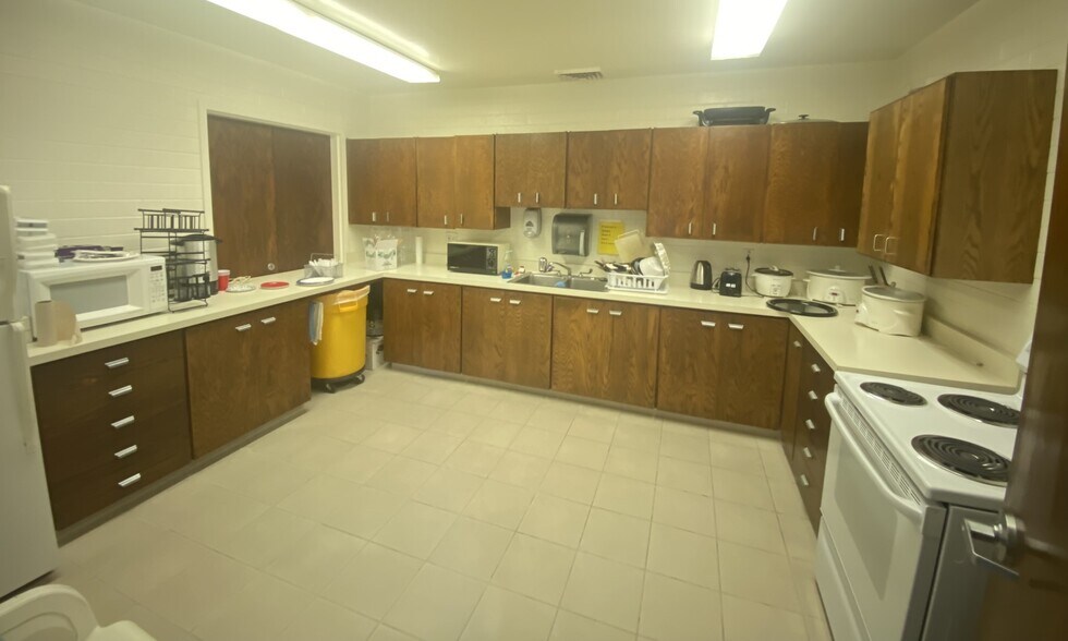 More Photos Of 4797 Loma Vista Rd, Ventura Office For Sale