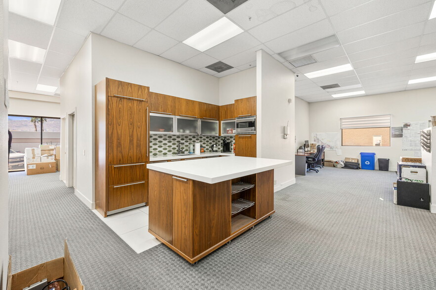 More Photos Of 75090 St. Charles Pl, Palm Desert Warehouse For Lease