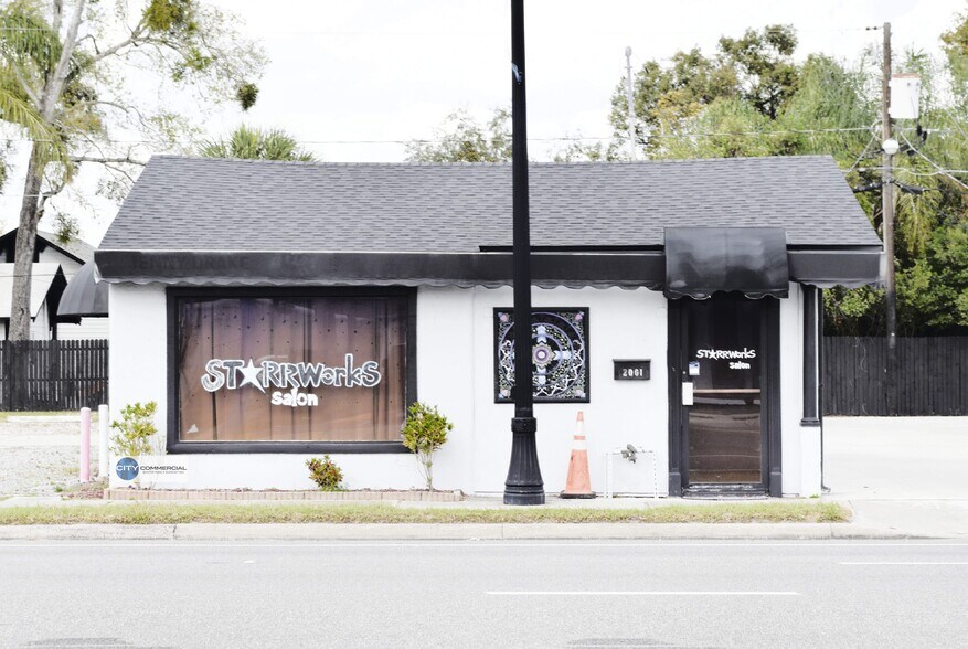 Primary Photo Of 2001 W Fairbanks Ave, Winter Park Storefront For Lease