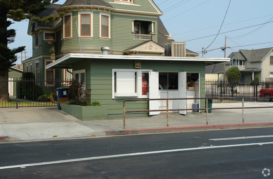 More Photos Of 265 E Beach St, Watsonville Storefront For Lease