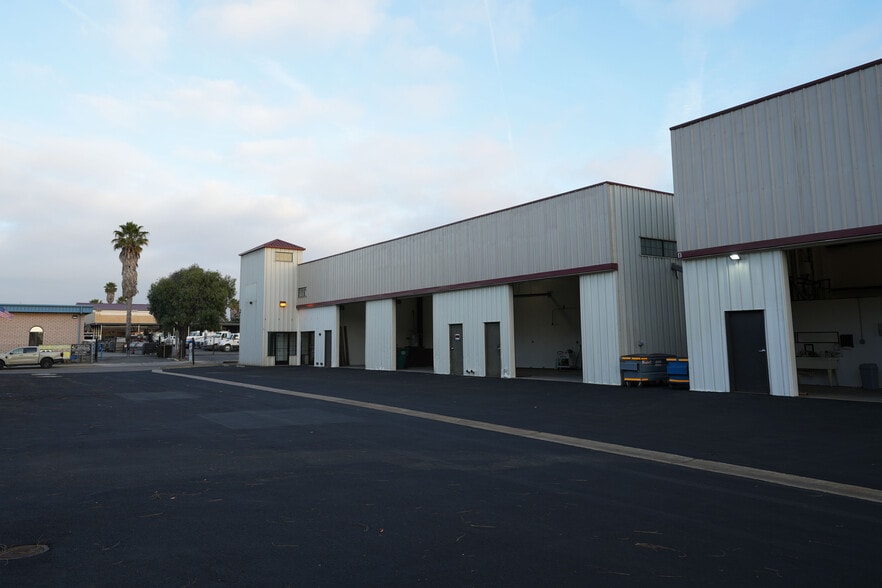 More Photos Of 974 Griffin St, Grover Beach Warehouse For Lease