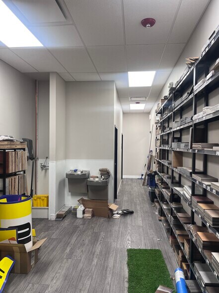 More Photos Of 2801 McKinley Ave, Fort Smith Warehouse For Lease