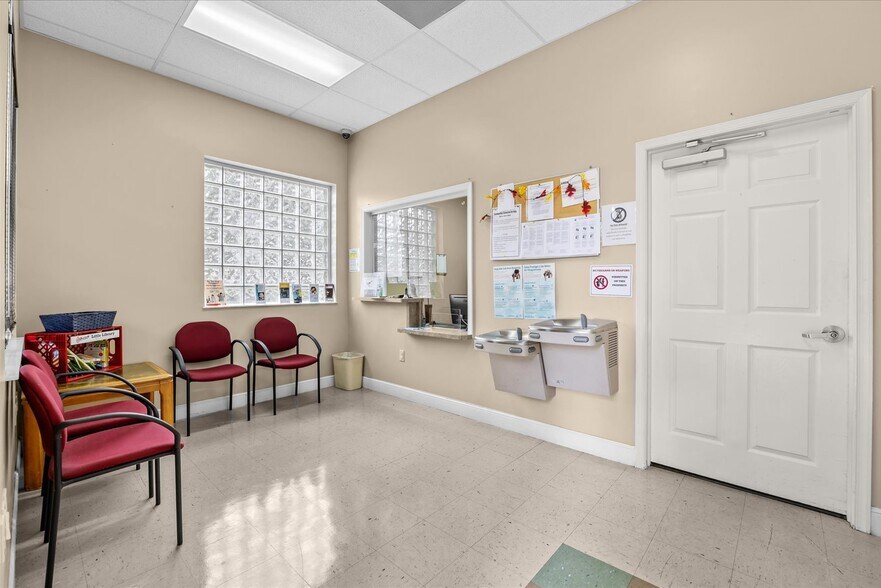 More Photos Of 3465 SE Willoughby Blvd, Stuart Office For Sale