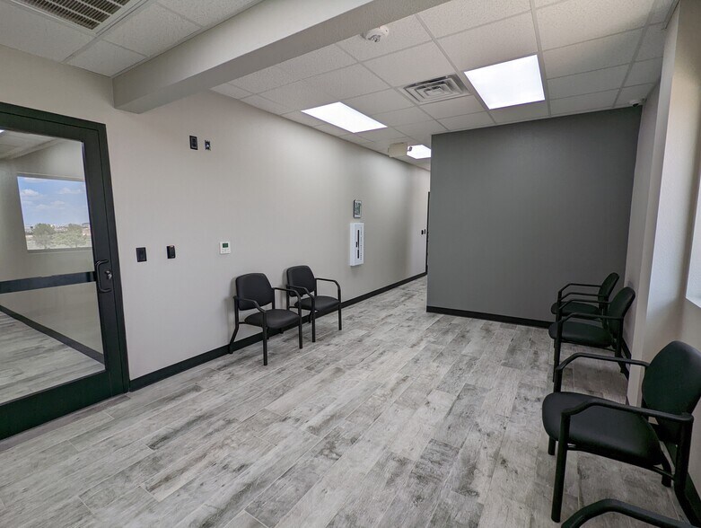 More Photos Of 6999 E Hwy 80, Odessa Office For Lease