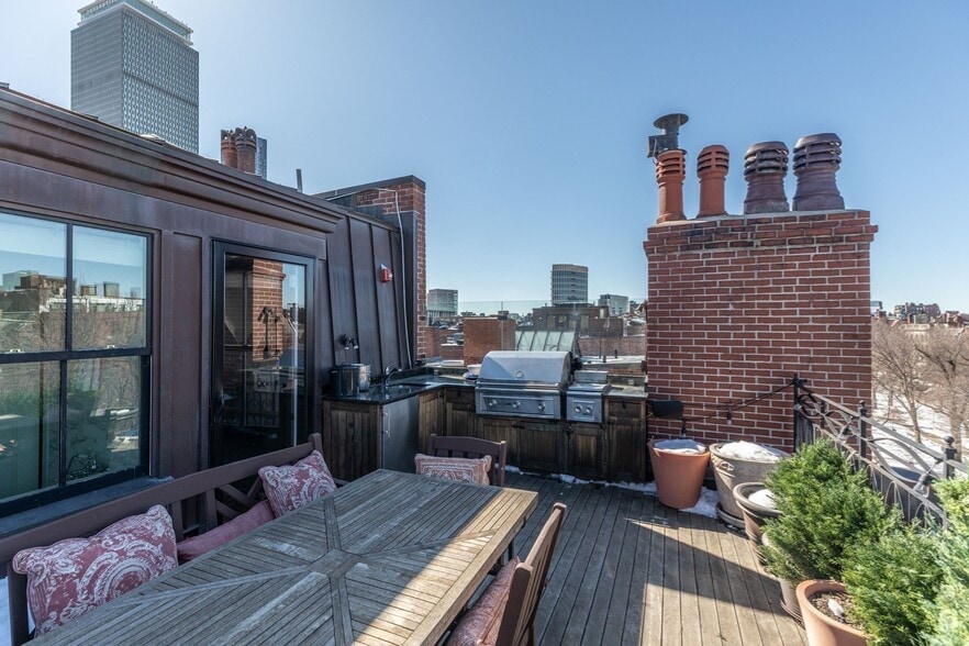 More Photos Of 230 Commonwealth, Boston Apartments For Sale