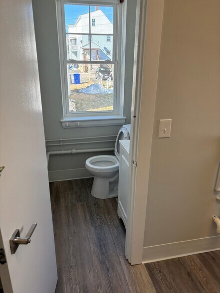 More Photos Of 17 Water St, Milford Office For Lease