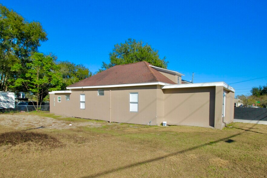 More Photos Of 610 Dundee Rd, Dundee Apartments For Sale