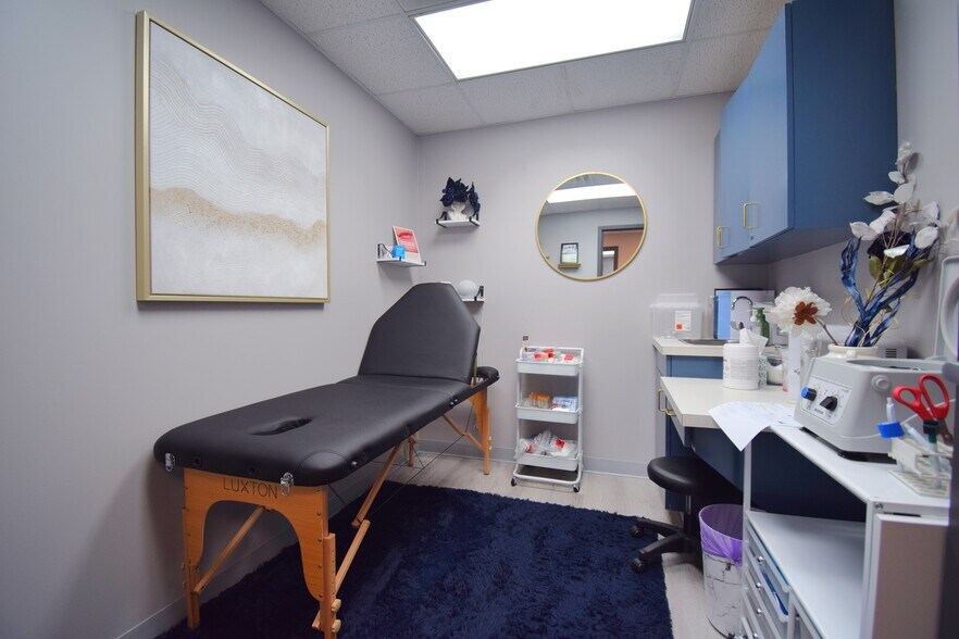 More Photos Of 1708 Jefferson Ave, Mount Vernon Office For Sale