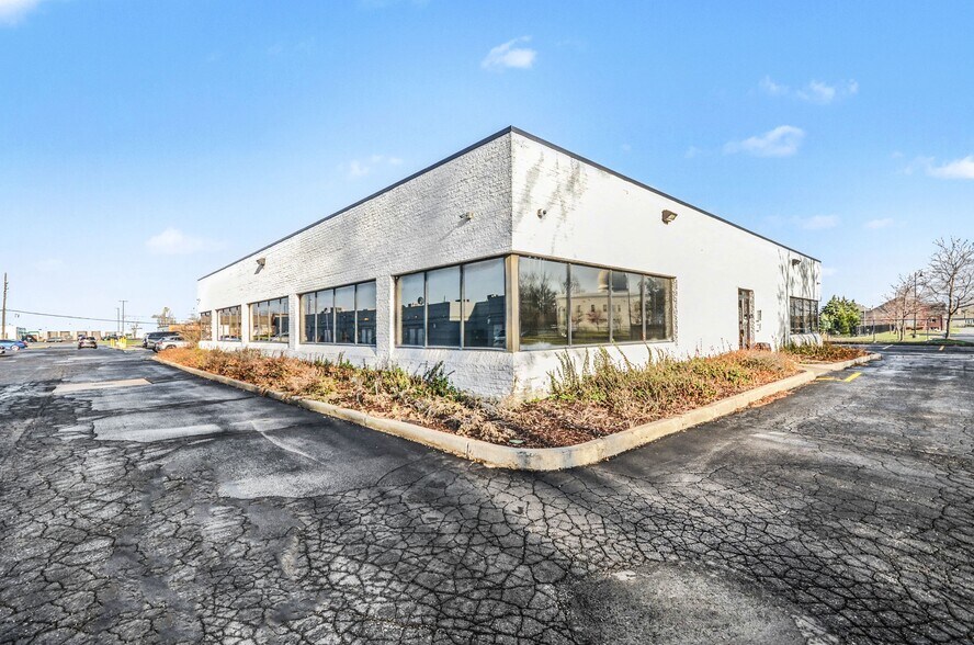 More Photos Of 33200 Dequindre Rd, Sterling Heights Medical For Lease