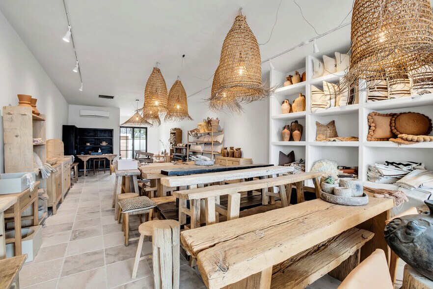 More Photos Of 56334-56336 29 Palms Hwy, Yucca Valley Storefront For Sale