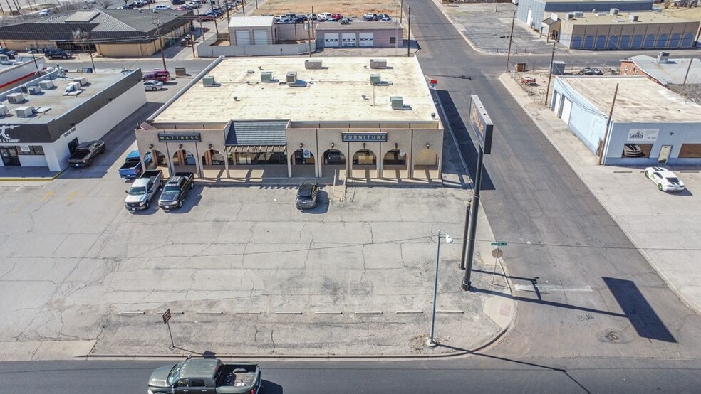 More Photos Of 2727 Andrews Hwy, Odessa General Retail For Sale
