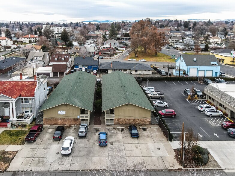 Primary Photo Of 8-10 S 11th Ave, Yakima Apartments For Sale