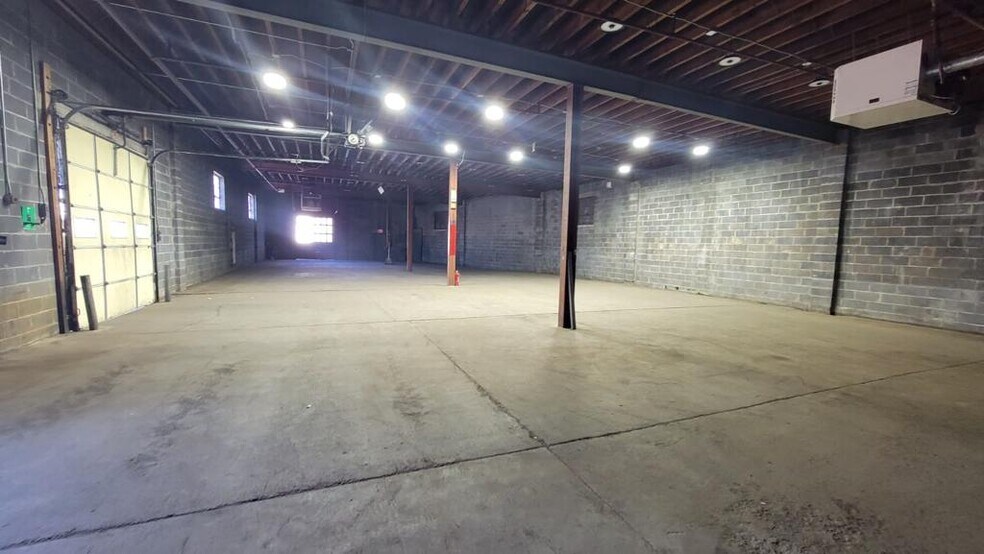 More Photos Of 180 Kingsland Rd, Clifton Unknown For Lease