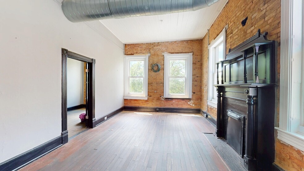 More Photos Of 110 N Broad St, Monroe Storefront Retail Office For Sale