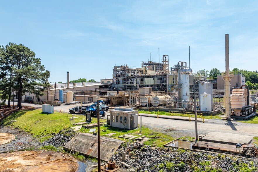 More Photos Of 3300 Westinghouse Blvd, Charlotte Manufacturing For Lease