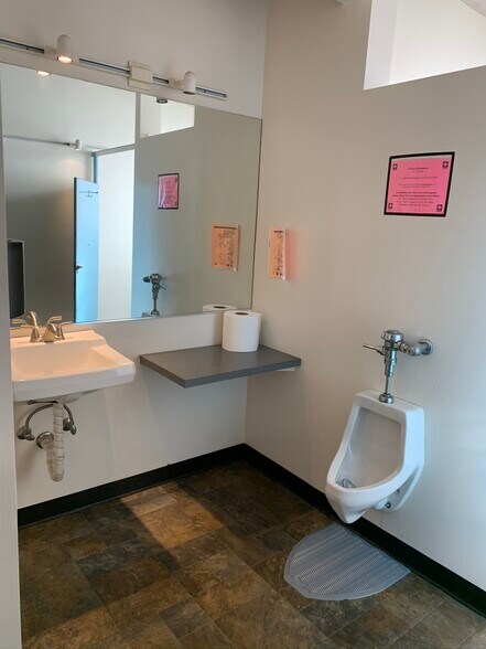 More Photos Of 2441 Le Conte Ave, Berkeley Schools For Lease