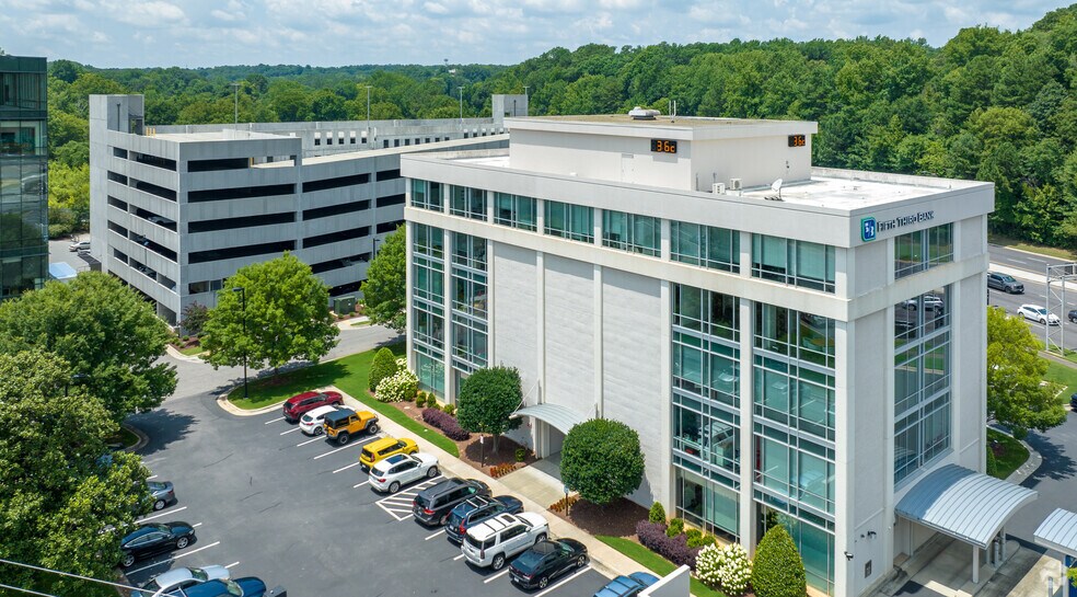 More Photos Of 4801 Glenwood Ave, Raleigh Office For Lease