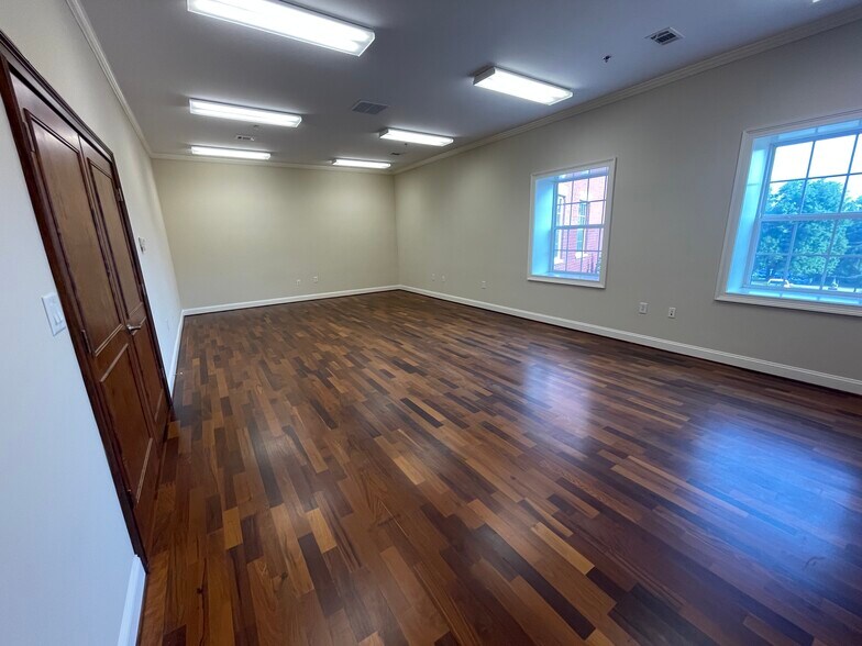 More Photos Of 9411 Jackson Trail Rd, Hoschton Light Distribution For Lease