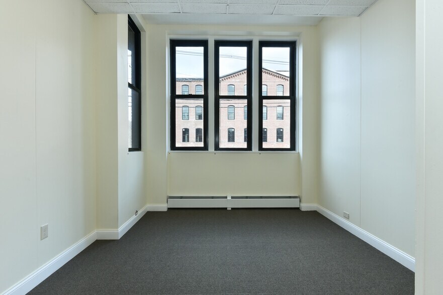 More Photos Of 754 Branch Ave, Providence Loft Creative Space For Lease
