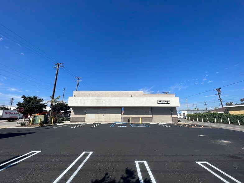 More Photos Of 15228-15230 S Avalon Blvd, Compton Storefront For Sale